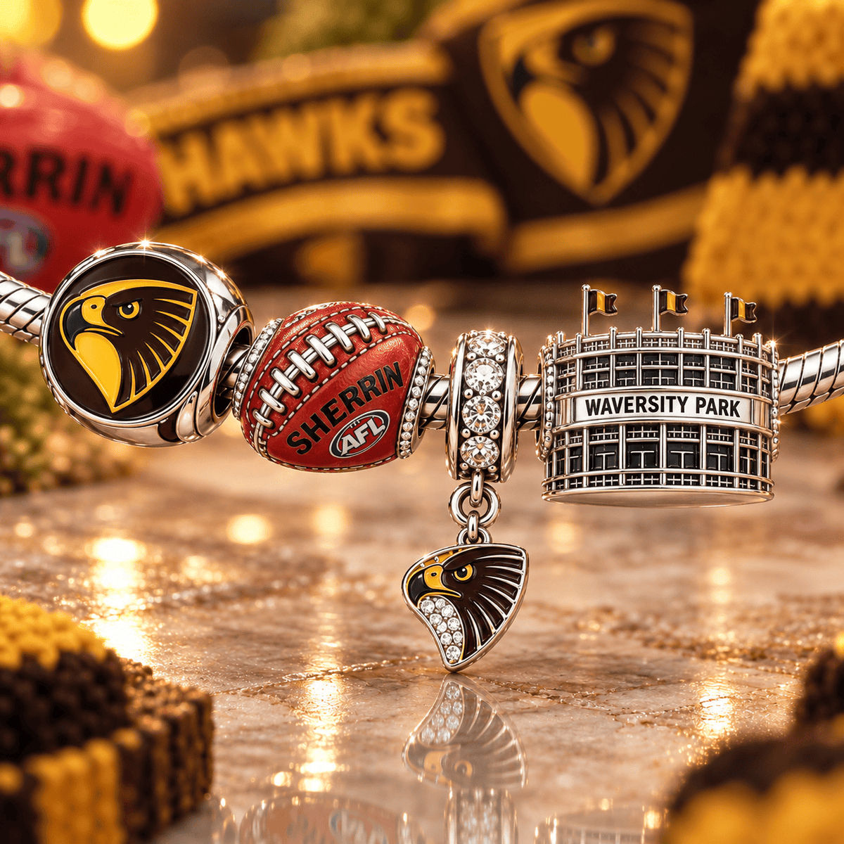 HTH Gold Charm Bracelet Set VTH